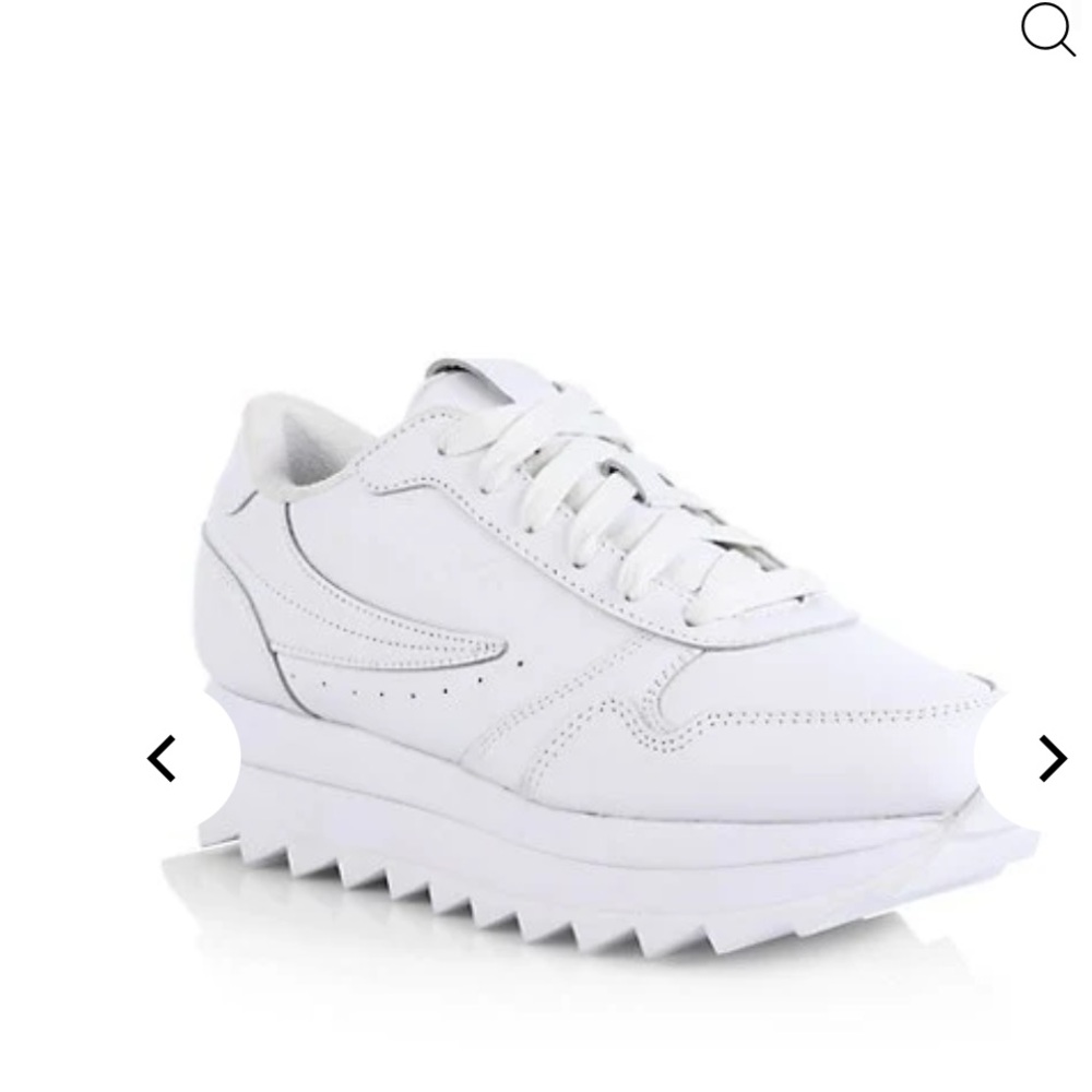 NWOT Fila Orbit Zero sneakers